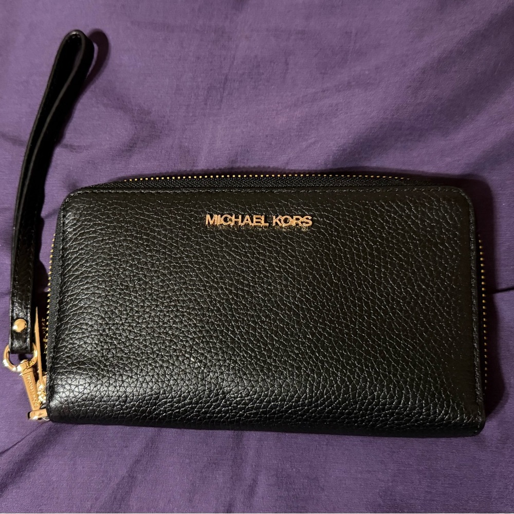 Michael Kors Gold-Tone Mercer Wristlet